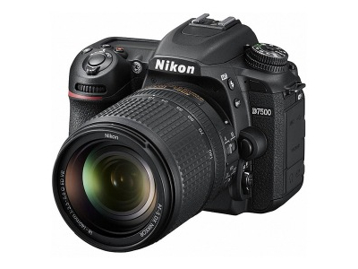 Fotoapparat Nikon D7500 18-140 VR Kit