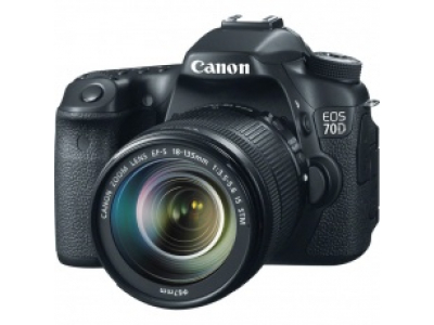 Canon EOS 70D EF-S 18-135mm f/3.5-5.6 IS STM Lens Kit