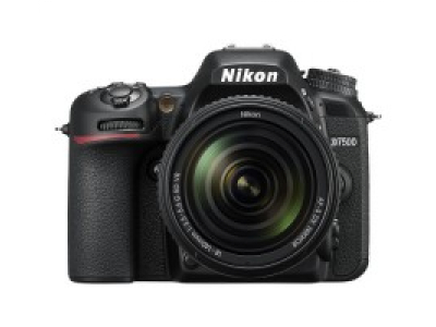 Nikon D7500 18-140mm 3.5-5.6G ED VR